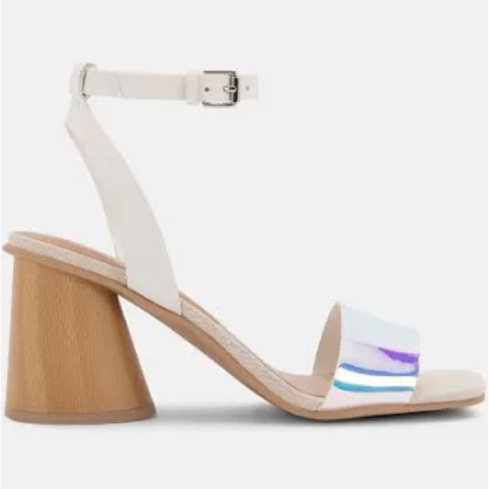 Dolce Vita | Hazel Iridescent Sandal | 8.5